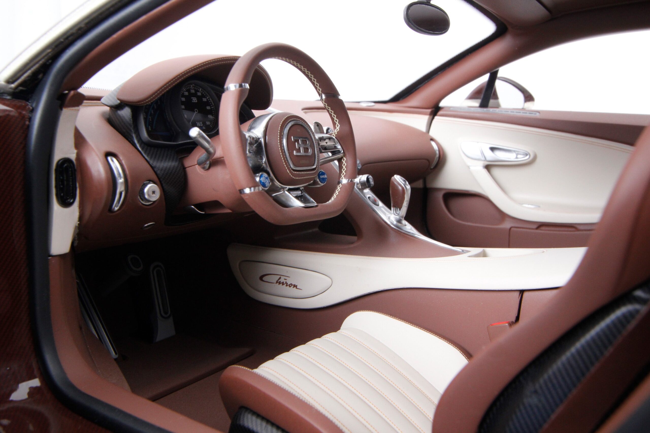 Amalgam Bugatti Chiron Tailor Made | 1:8 - Image 9