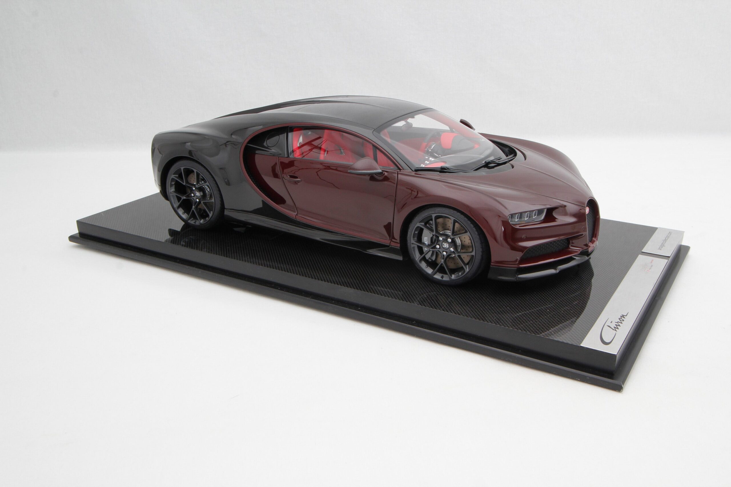 Amalgam Bugatti Chiron Tailor Made | 1:8 - Image 10