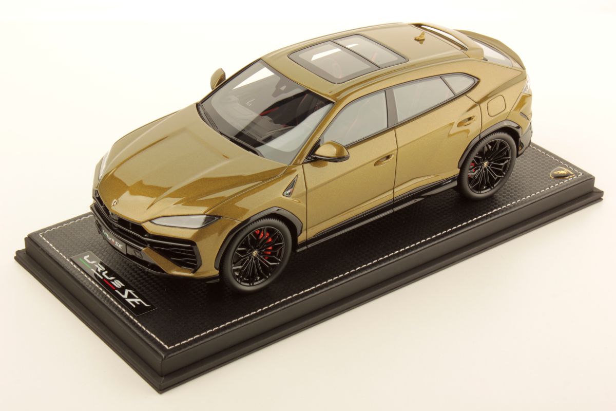 MR Collection Lamborghini Urus SE - ONE OFF Shiny Gea Green | 1:18