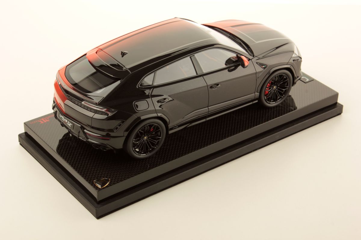 MR Collection Lamborghini Urus SE Special Series - Fading Effect | 1:18 – Bild 2