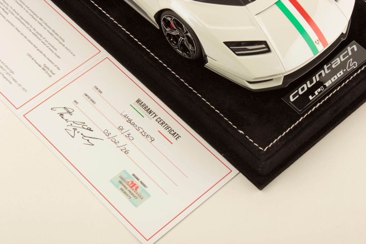 MR Collection Lamborghini Countach LPI 800-4 - Italian Livery | 1:18 – Bild 7