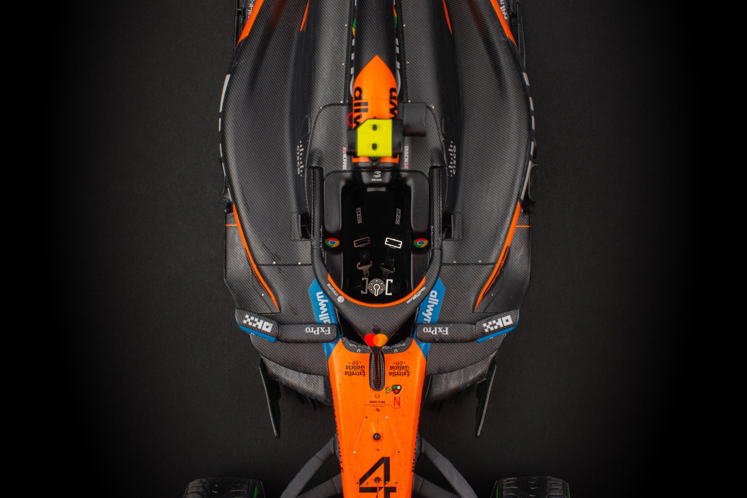 Amalgam McLaren MCL39 Australian Grand Prix Lando Norris Race Weathered - Papaya / Anthrazit | 1:18 – Bild 10