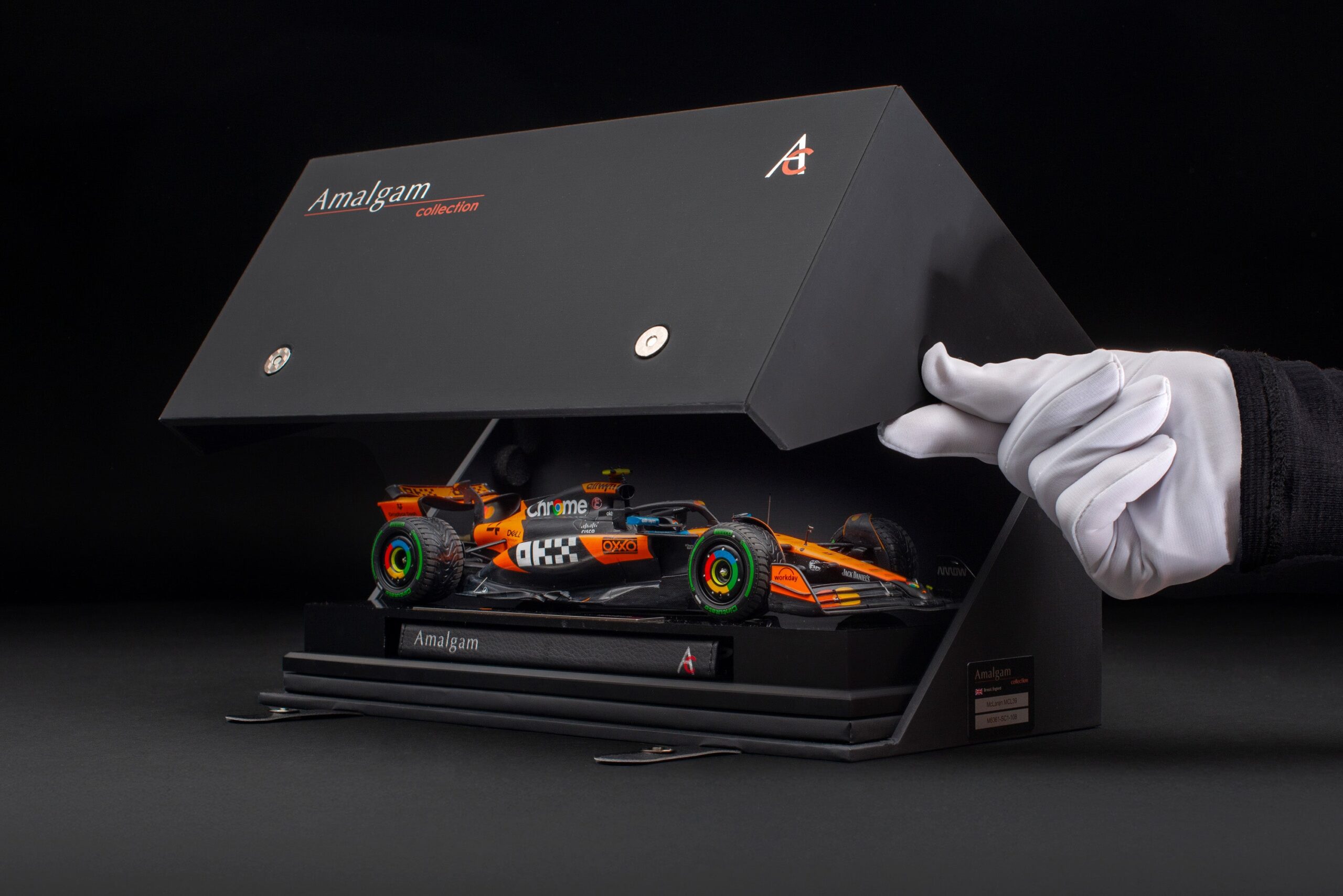 Amalgam McLaren MCL39 Australian Grand Prix Lando Norris Race Weathered - Papaya / Anthrazit | 1:18 – Bild 15