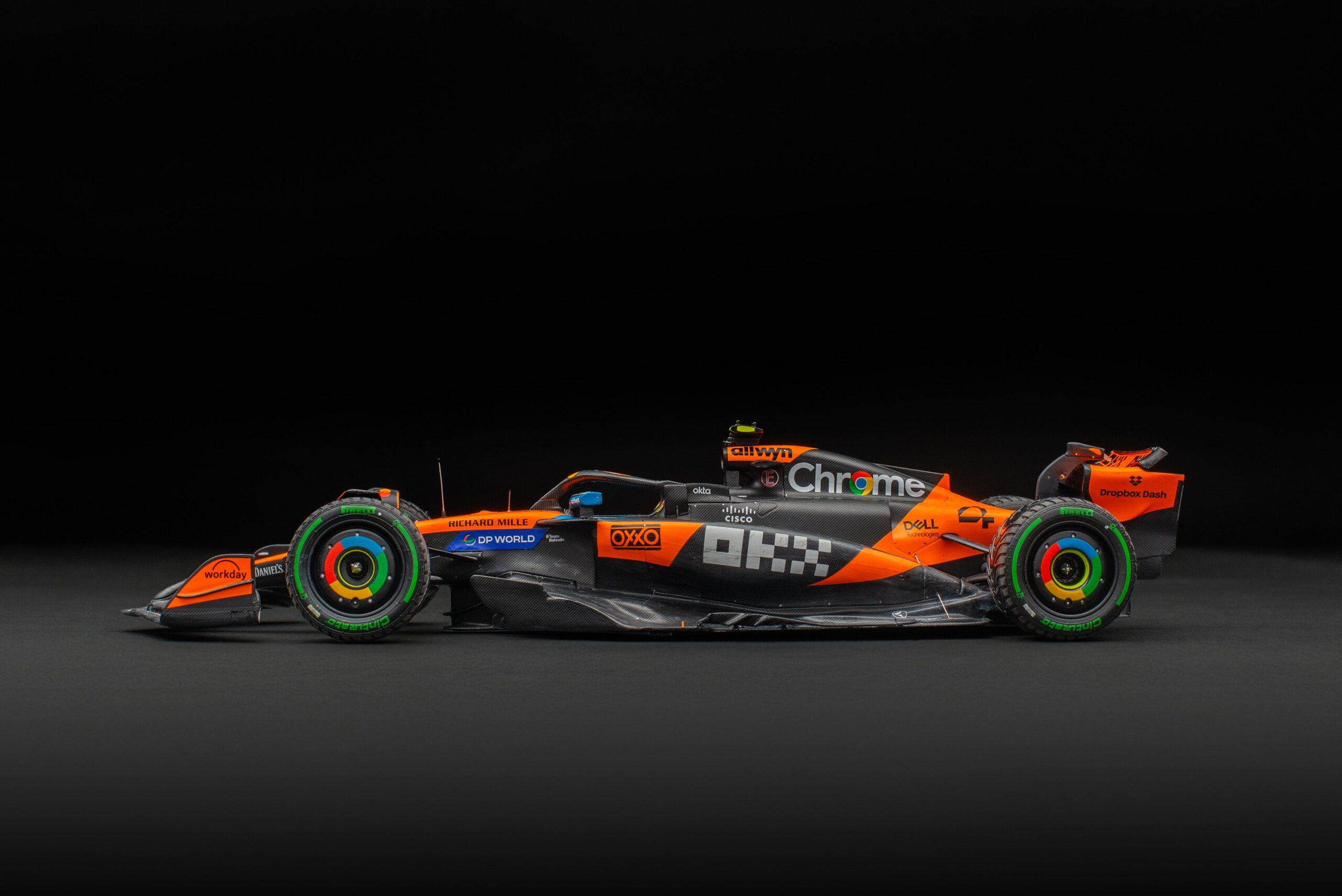 Amalgam McLaren MCL39 Australian Grand Prix Lando Norris Race Weathered - Papaya / Anthrazit | 1:18 – Bild 13