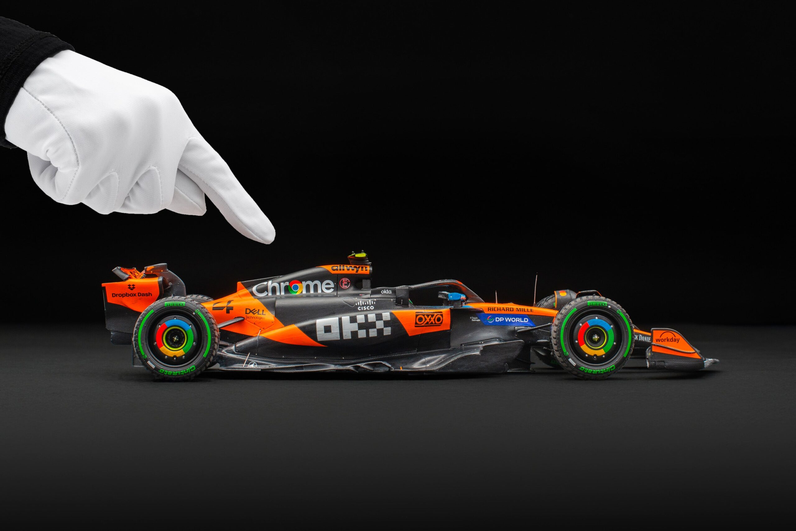 Amalgam McLaren MCL39 Australian Grand Prix Lando Norris Race Weathered - Papaya / Anthrazit | 1:18 – Bild 3