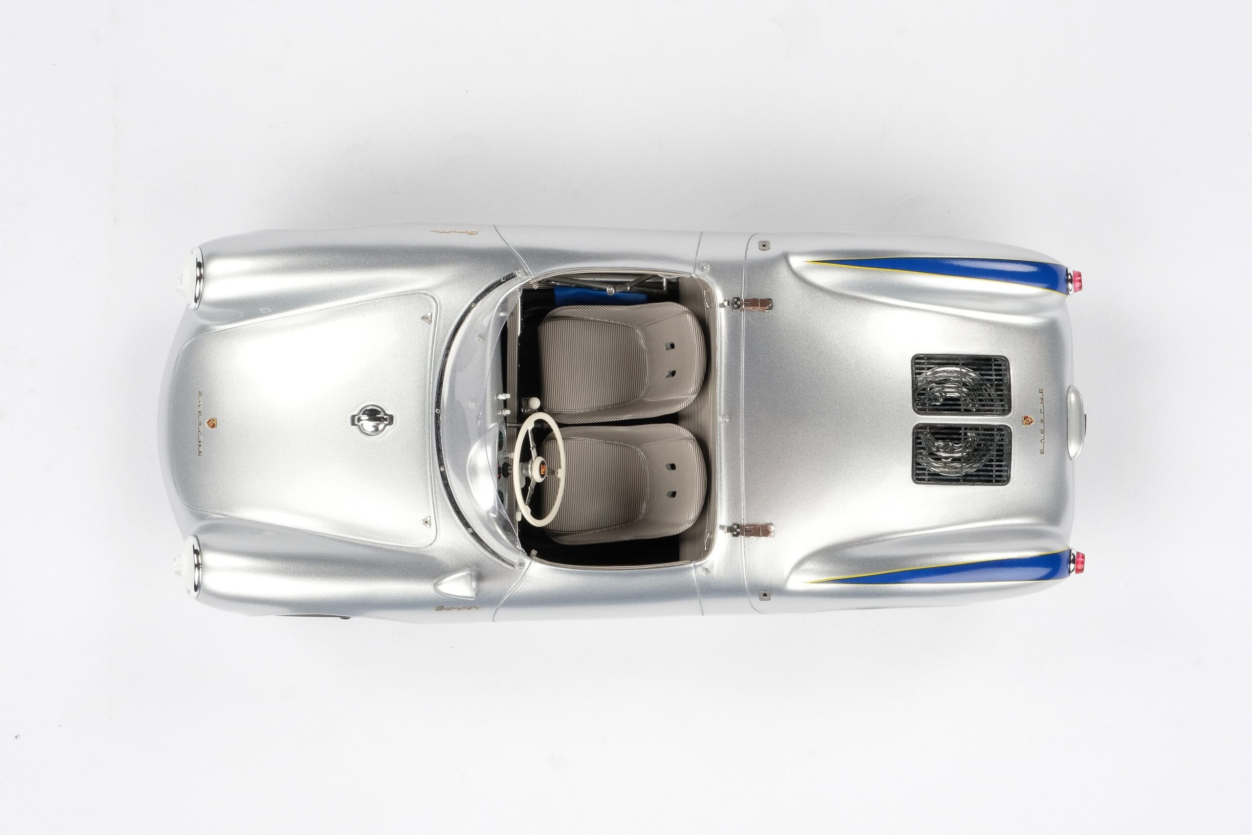 Amalgam Porsche 550 RS Spyder - Silber | 1:18 - Image 9