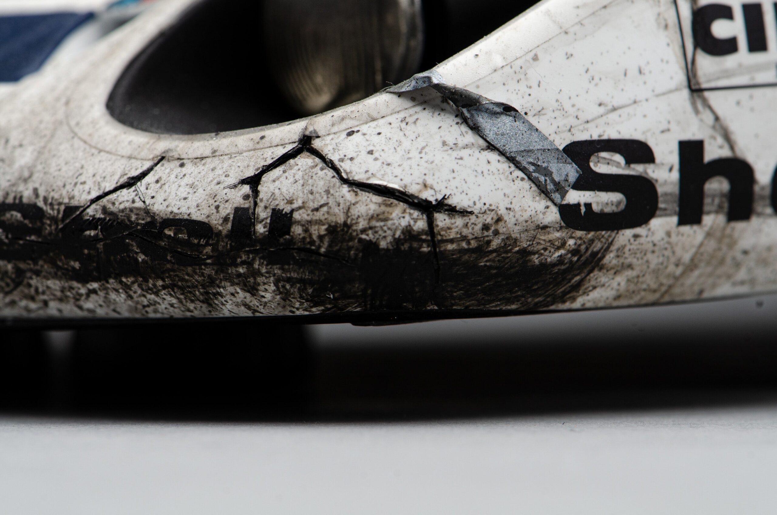 Amalgam Porsche 917 KH 1971 Le Mans Sieger Martini Livery Race Weathered | 1:8 – Bild 21