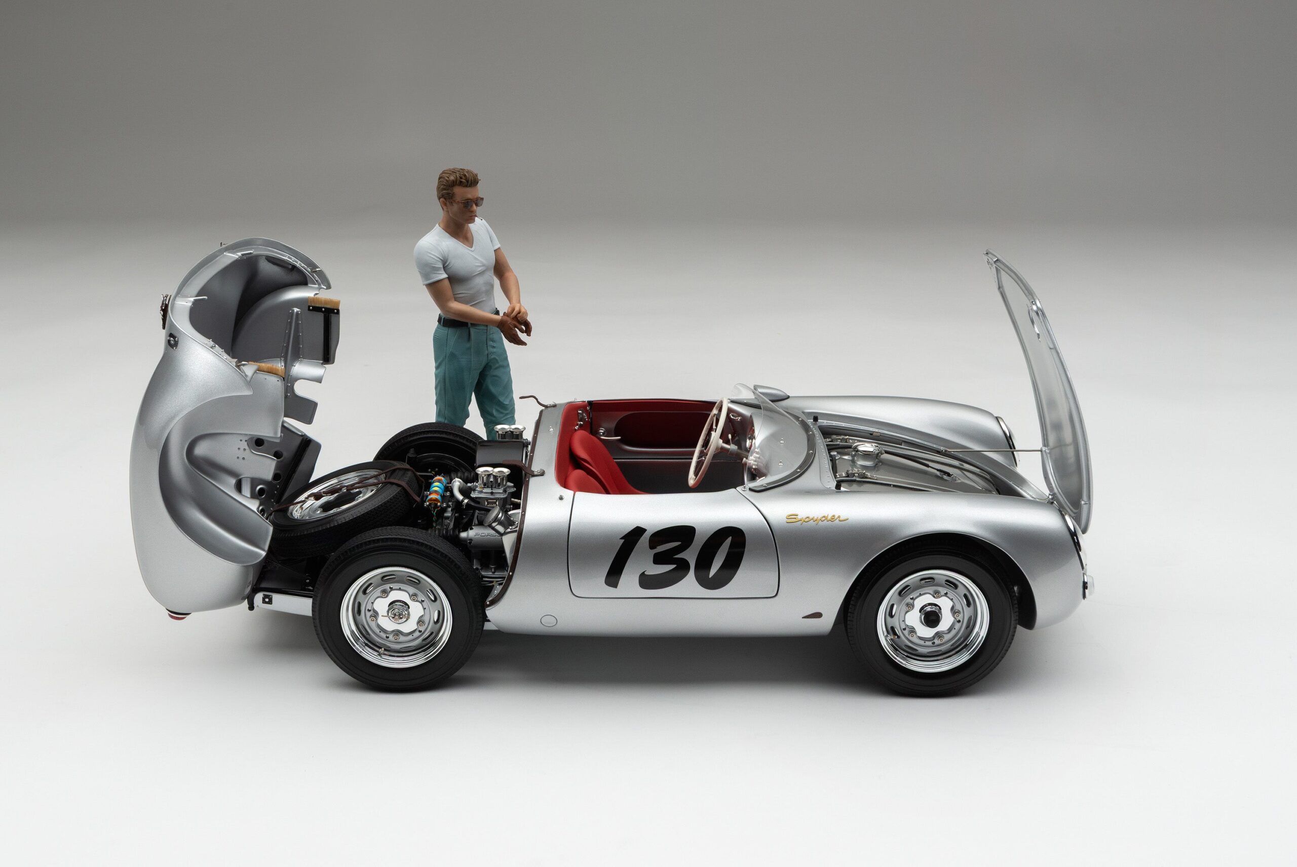 Amalgam Porsche 550 RS Spyder 'Little Bastard' (1955) James Dean Figure Edition - Silber | 1:8 - Image 10