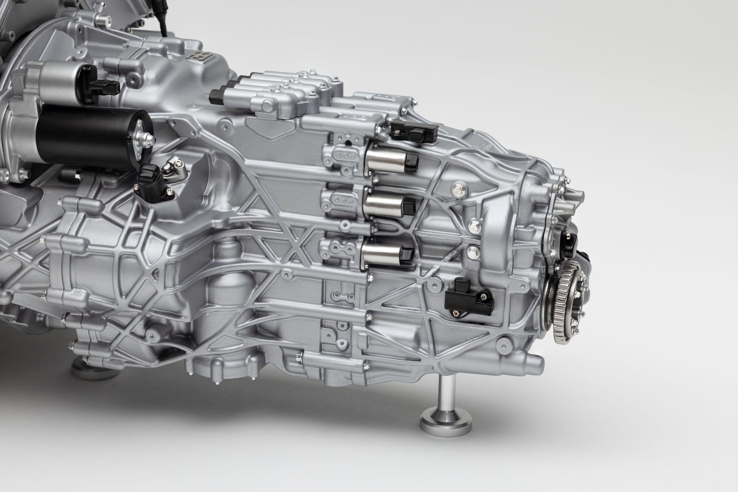 Amalgam Bugatti Veyron W16 Motor und Getriebe (2005) | 1:4 - Imagen 8