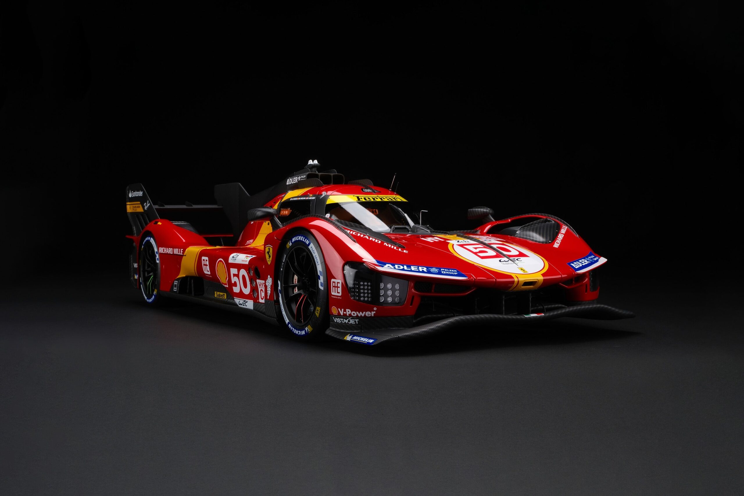 Amalgam Ferrari 499P 2023 Le Mans - Rot | 1:8 – Bild 47