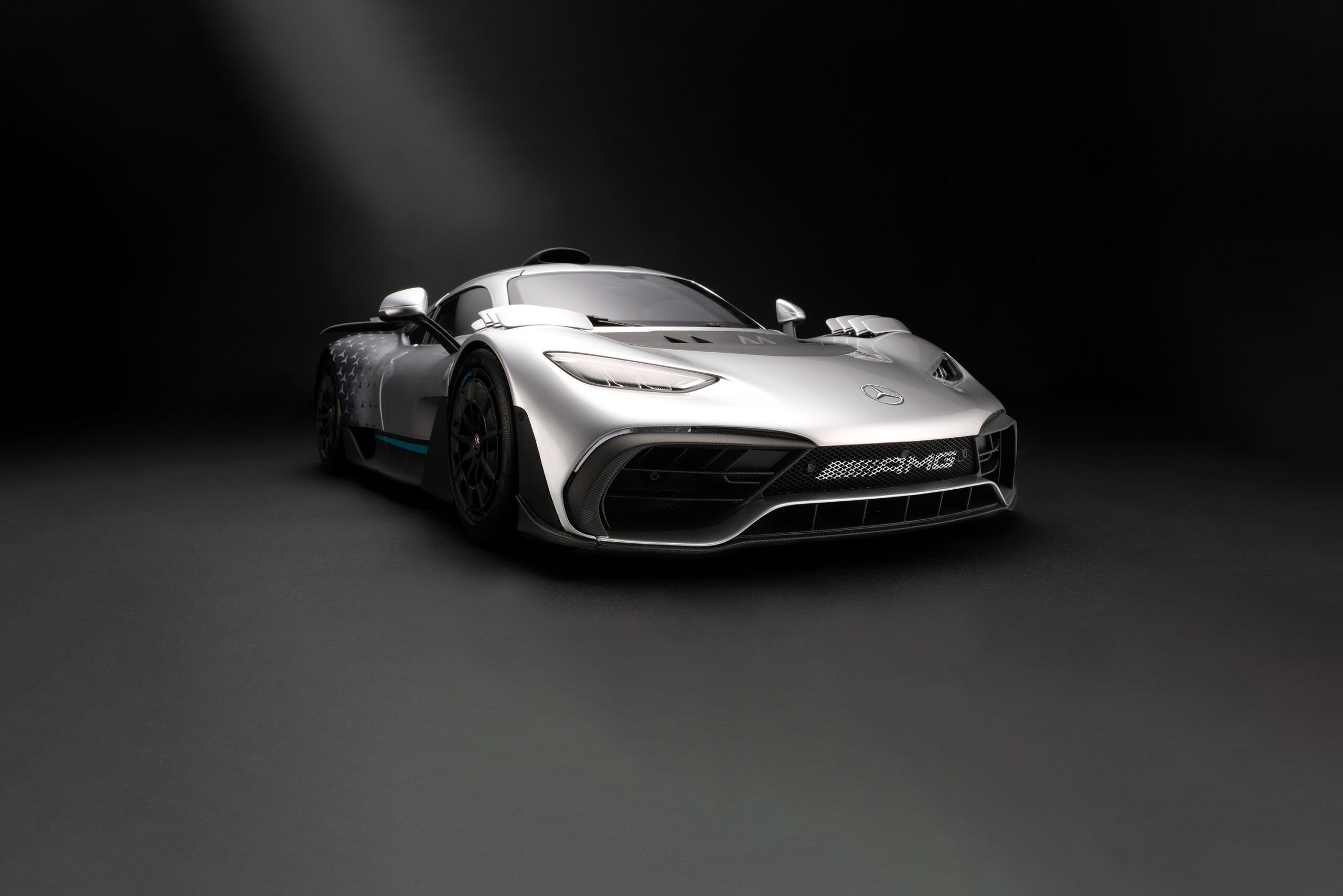 Amalgam Mercedes-AMG ONE (2022) | 1:8 - Image 2