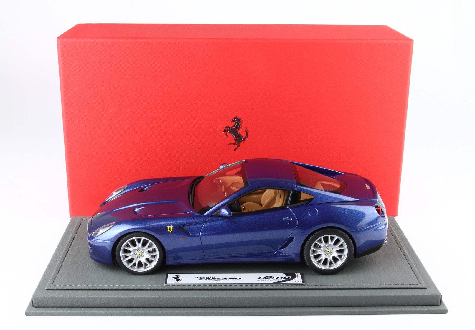 BBR Ferrari 599 GTB Fiorano 2006 Manual Transmission - Blu Mirabeau | 1:18 - Image 8
