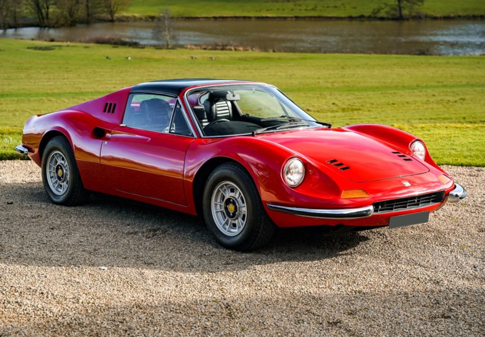BBR Ferrari Dino 246 GTS 1972 - Rosso Corsa 322 / Black | 1:18 – Bild 2