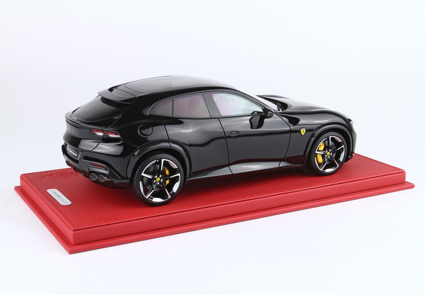 BBR Ferrari Purosangue Panoramic Roof & Carbon Pack - Purosangue Black | 1:18 - Image 2