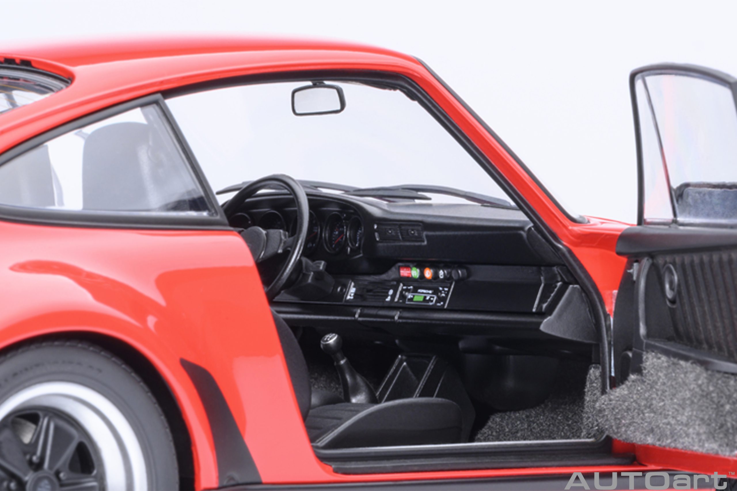 AUTOart Porsche 911 Turbo 3.0 (930) 1:18 - Guards Red – Bild 10
