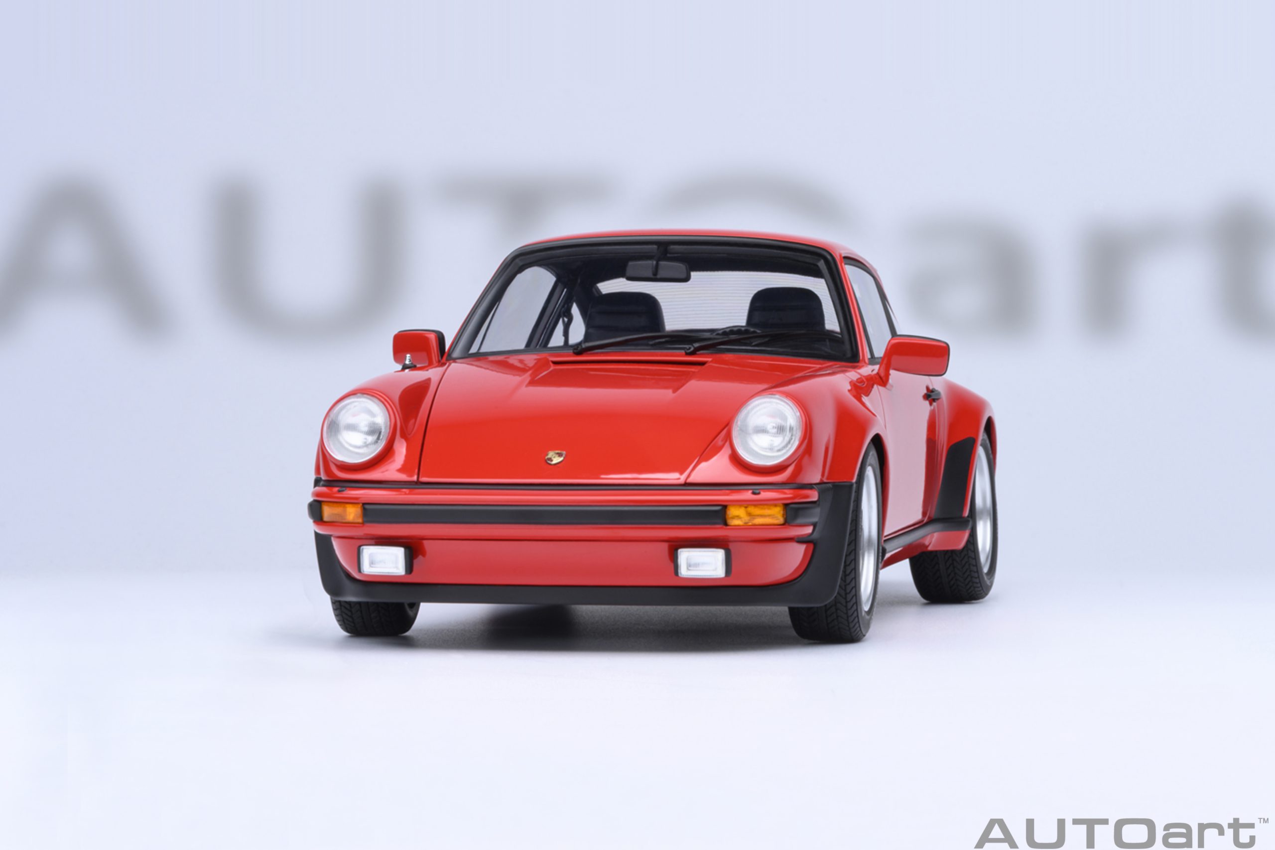 AUTOart Porsche 911 Turbo 3.0 (930) 1:18 - Guards Red – Bild 19