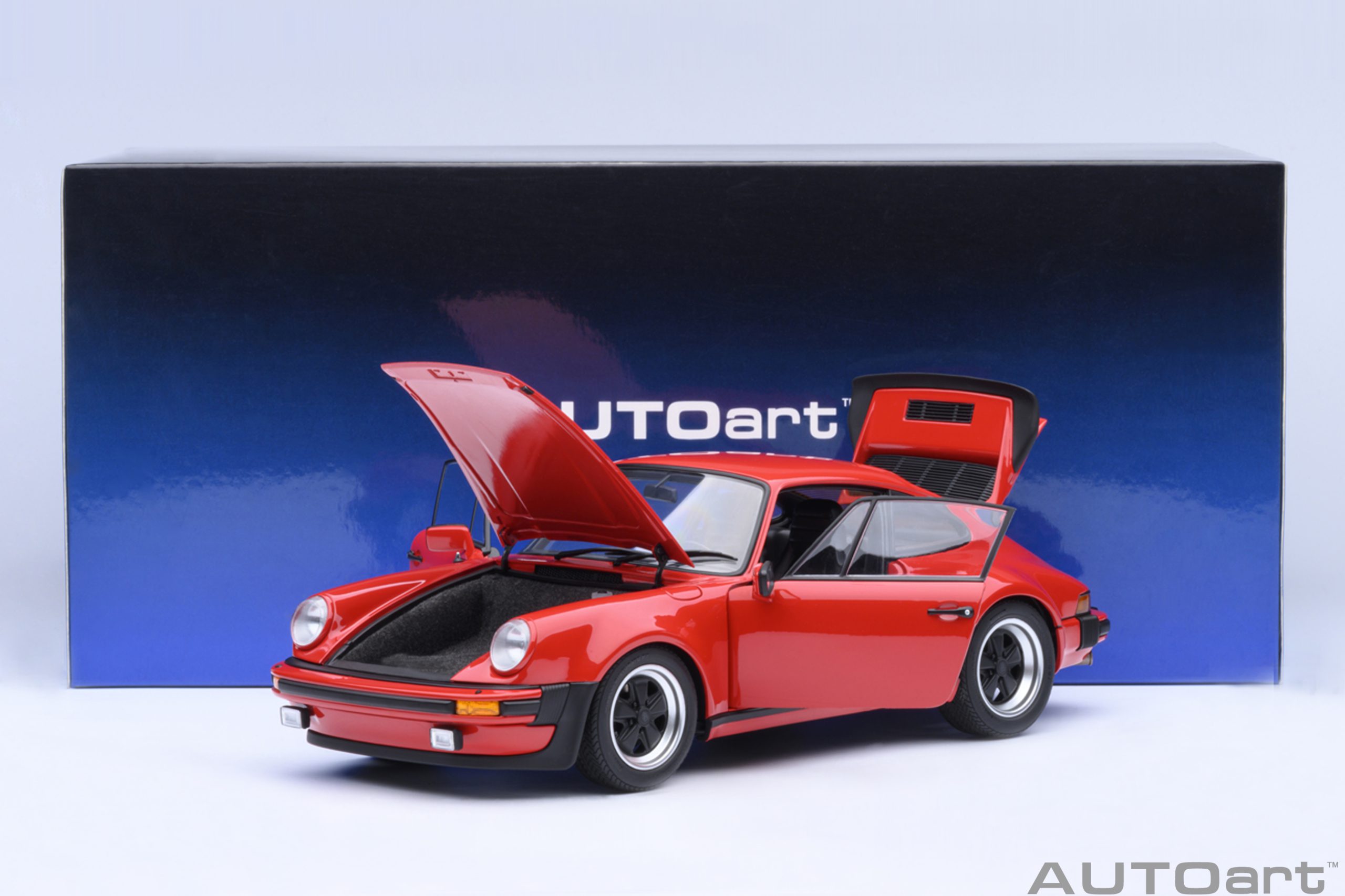 AUTOart Porsche 911 Turbo 3.0 (930) 1:18 - Guards Red – Bild 21