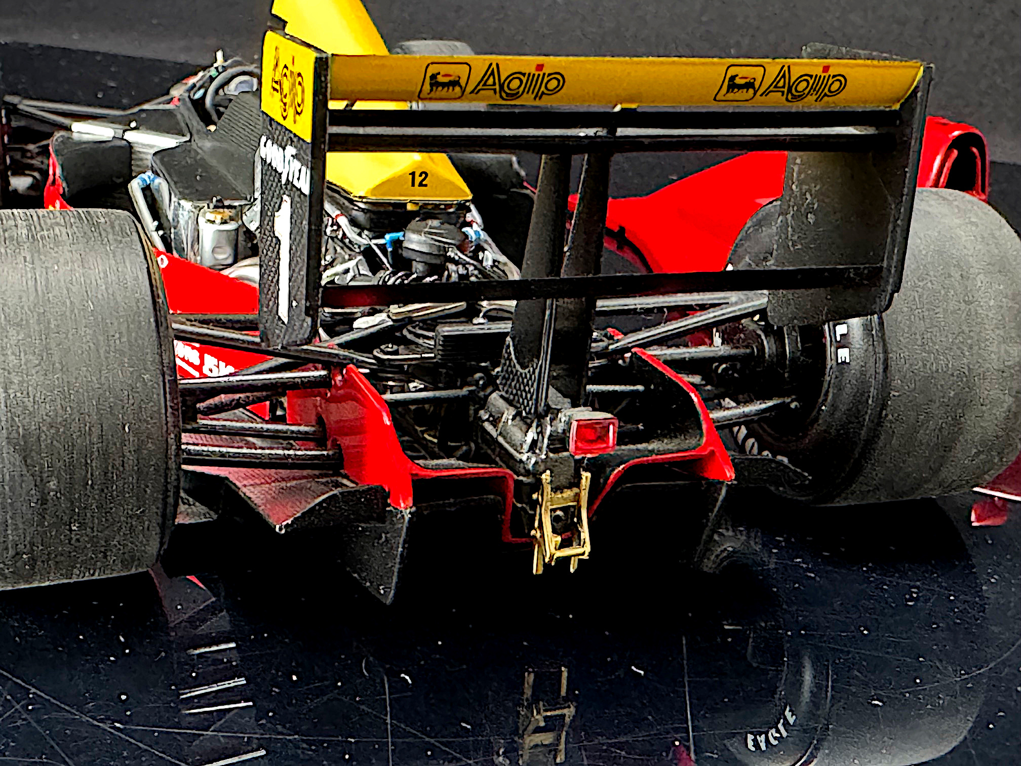 Exoto Ferrari F1 641/2 GPC97101 Sieger Prost Mexiko 1990 | 1:18 – Bild 3